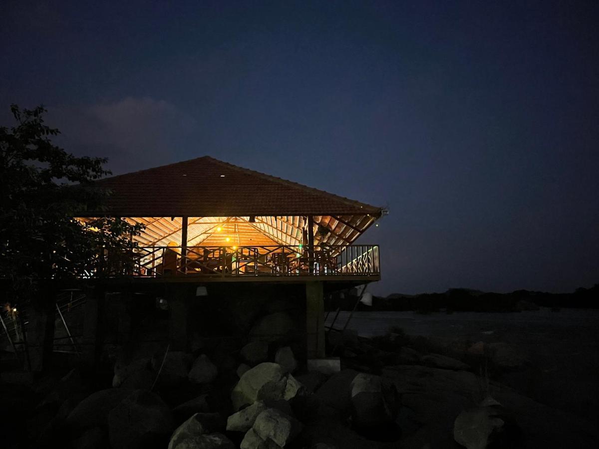 Leo Wodden Resort ハンピ エクステリア 写真