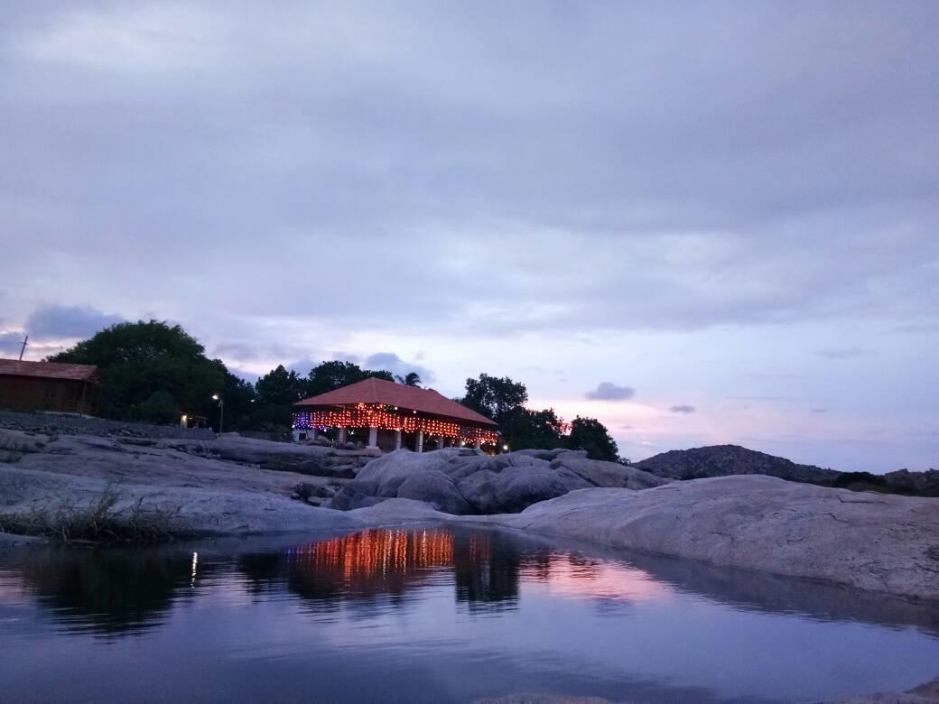 Leo Wodden Resort ハンピ エクステリア 写真